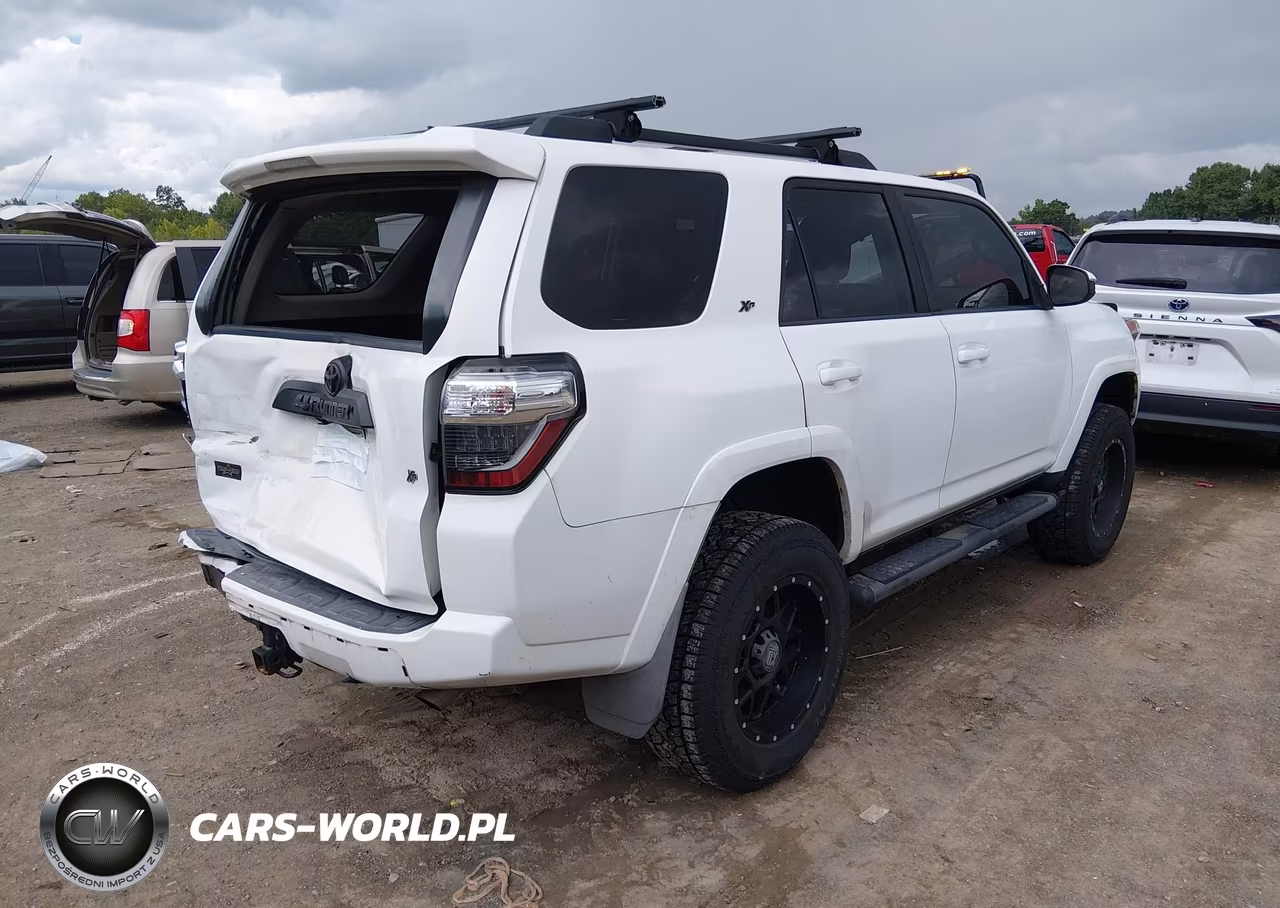 2015 Toyota 4Runner Trail VIN:JTEBU5JR6F5265391 - 4