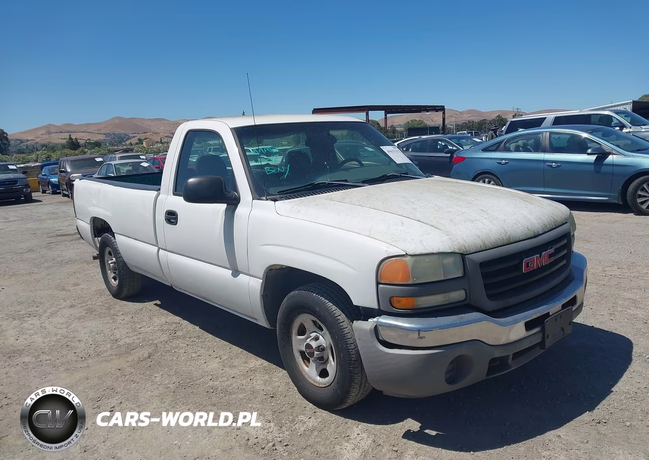 2004 GMC Sierra 1500 Work Truck