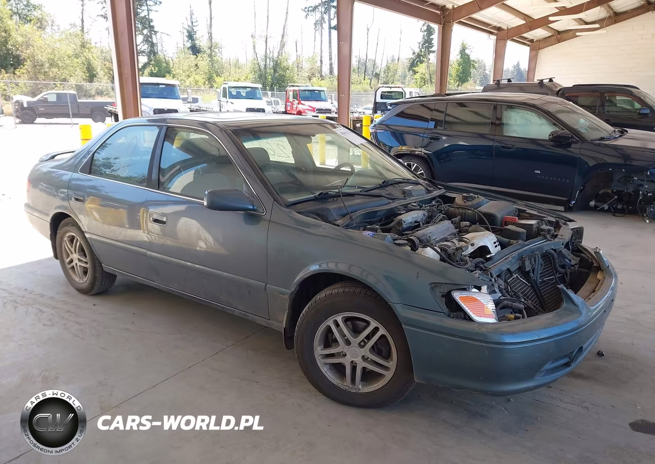 2000 Toyota Camry Le