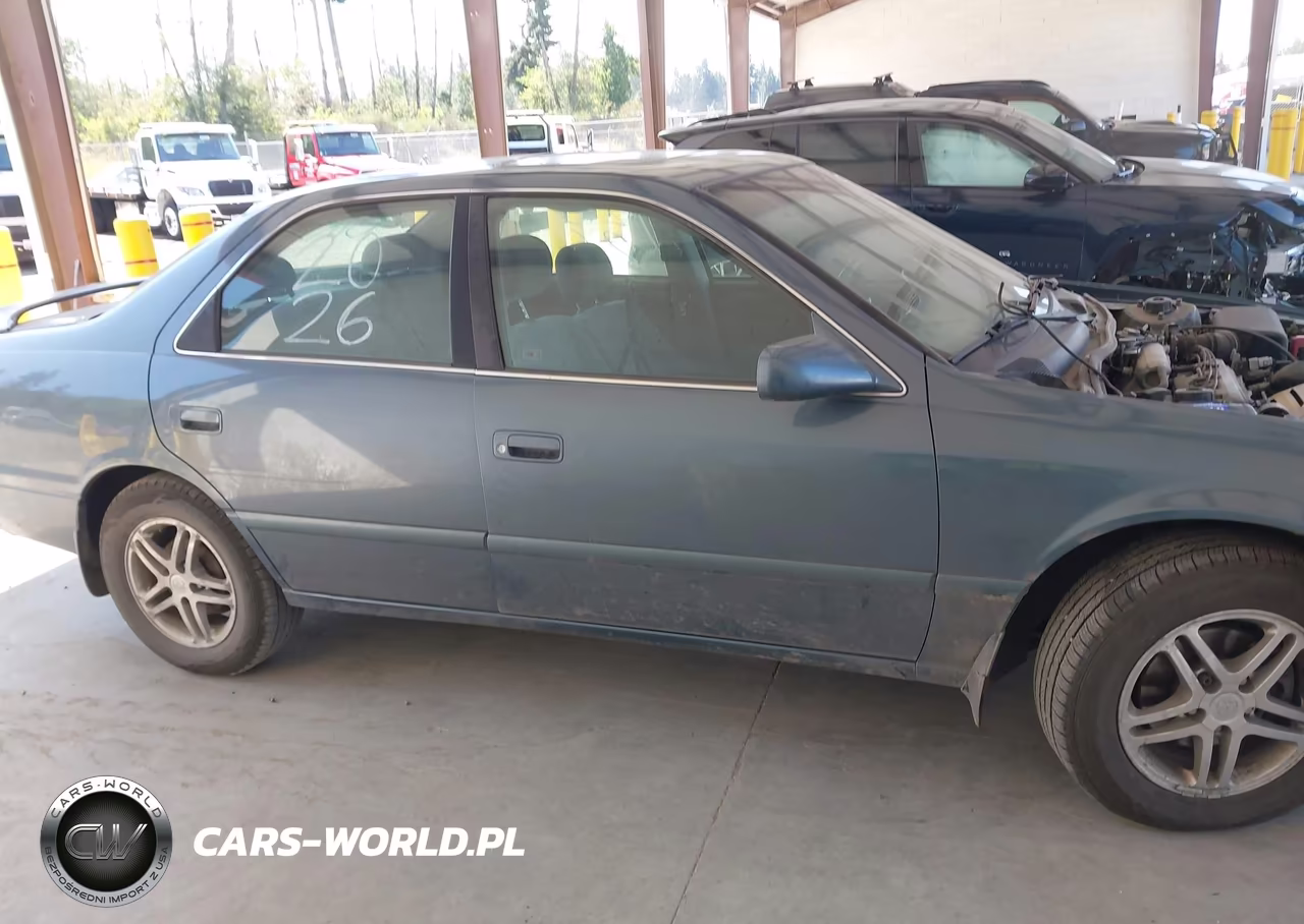 2000 Toyota Camry Le VIN:JT2BG22K7Y0409048 - 14