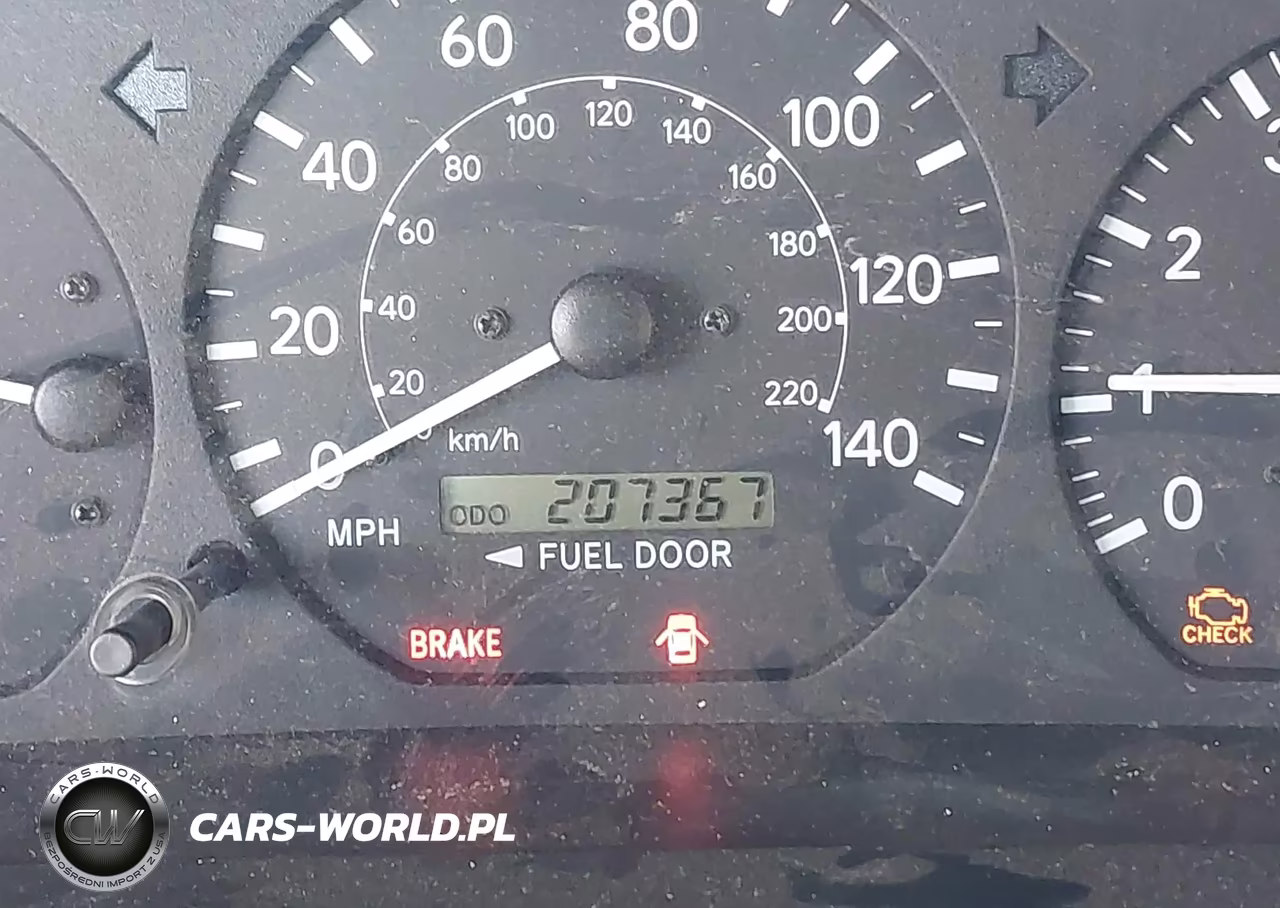 2000 Toyota Camry Le VIN:JT2BG22K7Y0409048 - 16