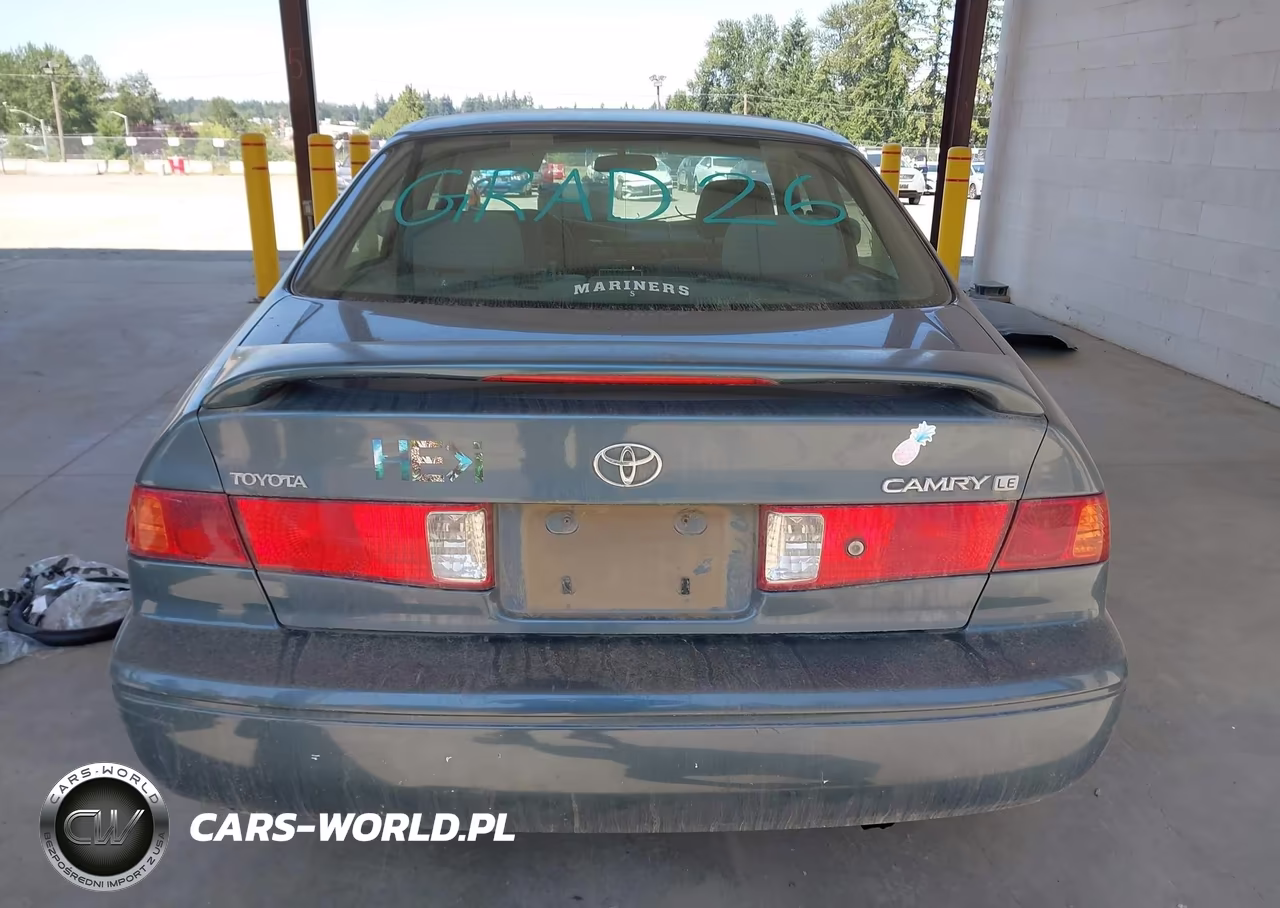 2000 Toyota Camry Le VIN:JT2BG22K7Y0409048 - 17