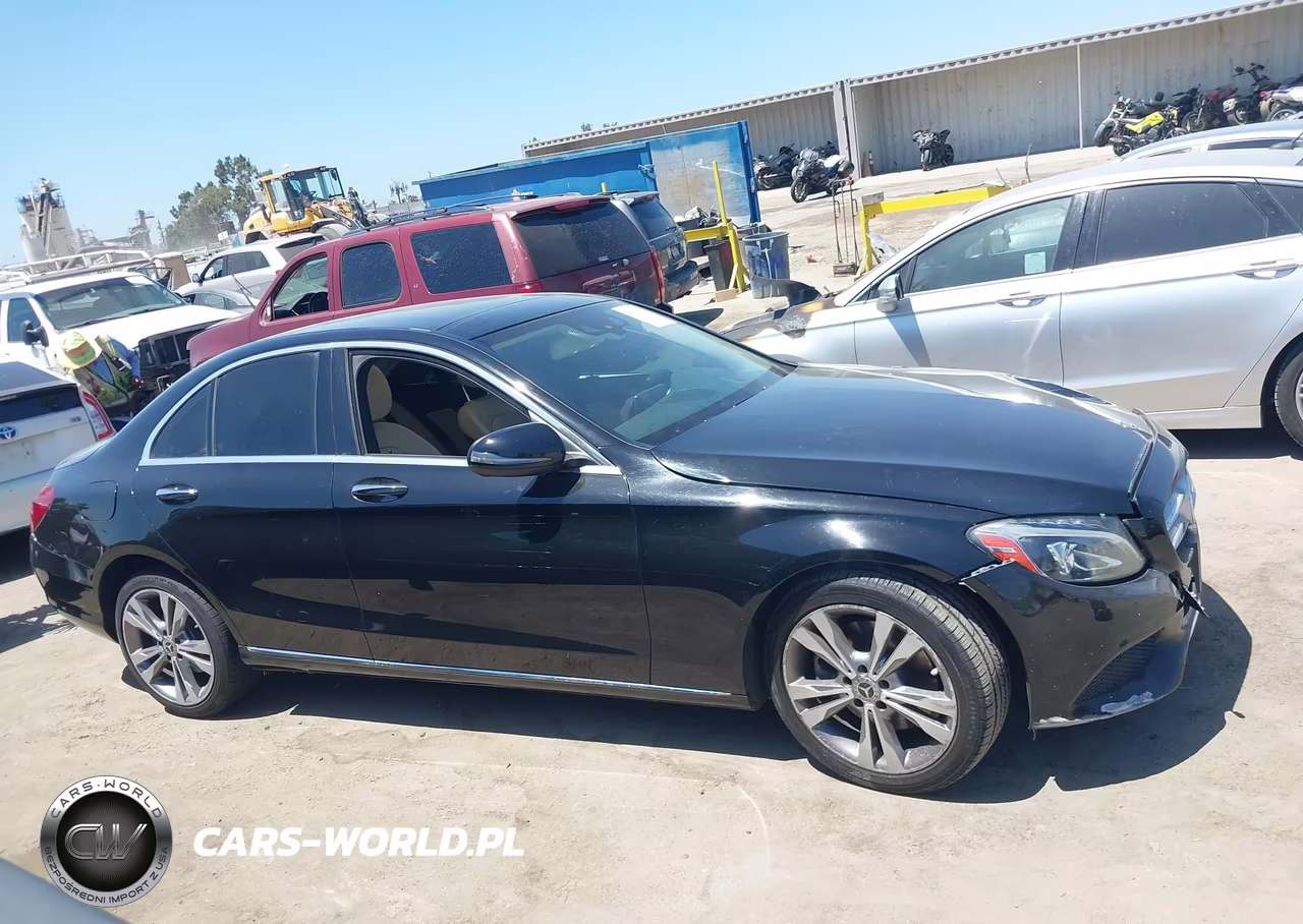 2017 Mercedes-Benz C 300 VIN:55SWF4JB4HU232693 - 12