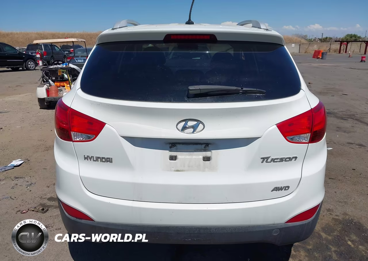 2012 Hyundai Tucson Gls VIN:KM8JUCAC1CU531865 - 16