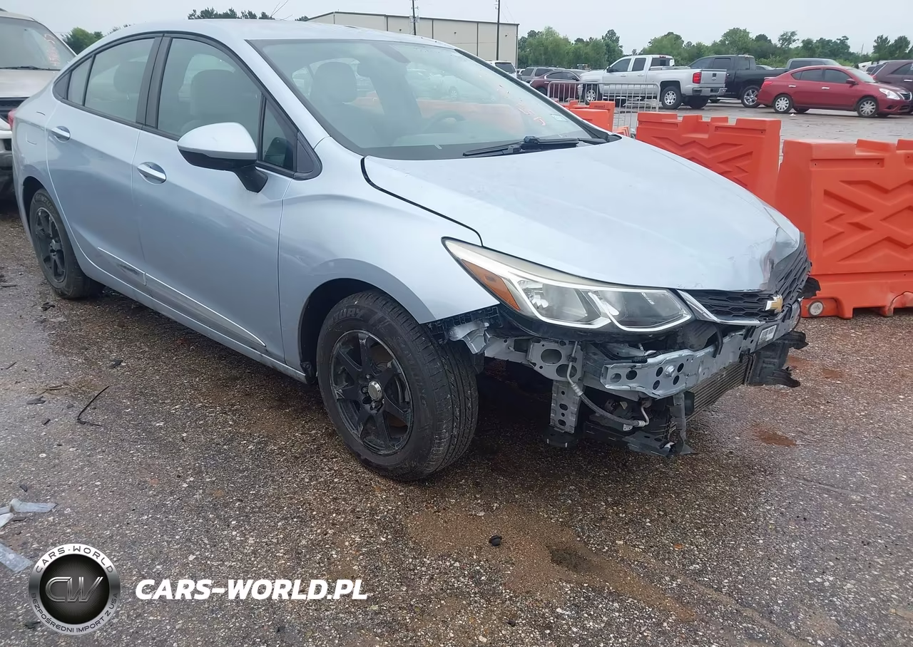 2018 Chevrolet Cruze Ls Auto – zdjęcie 1 z 16