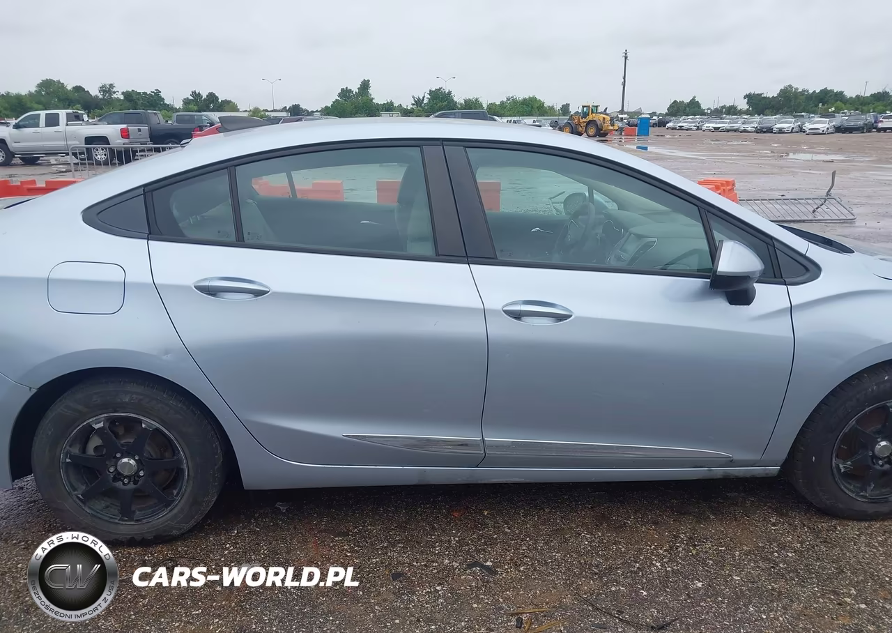 2018 Chevrolet Cruze Ls Auto VIN:1G1BC5SM9J7124668 - 13