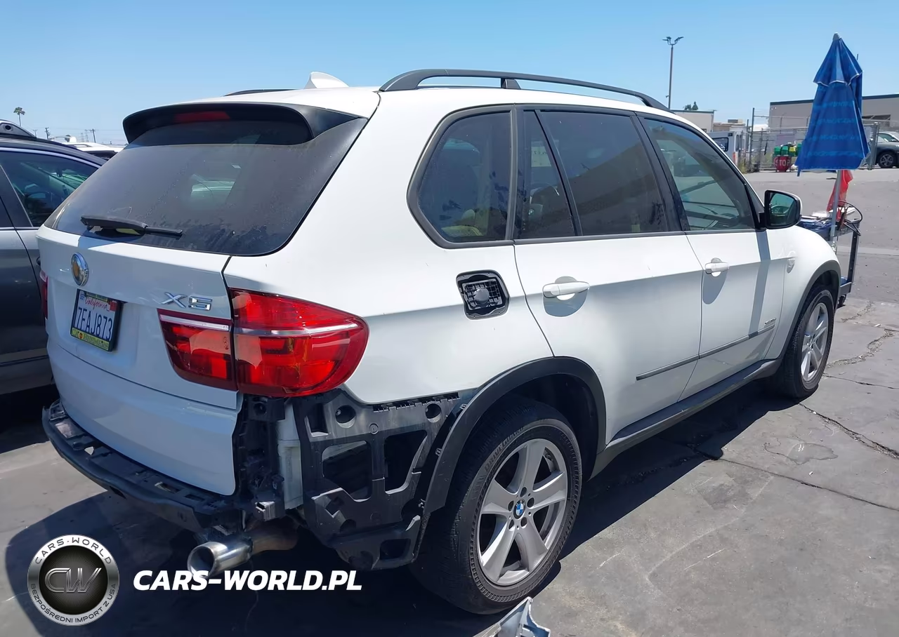 2011 BMW X5 xDrive35D VIN:5UXZW0C51BL371228 - 4