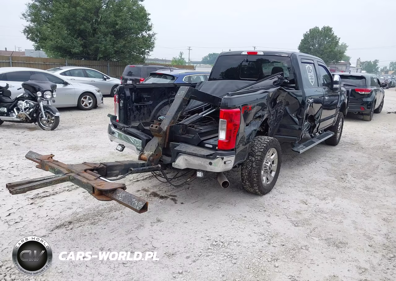 2018 Ford F-250 Lariat VIN:1FT7W2B69JEB68136 - 4