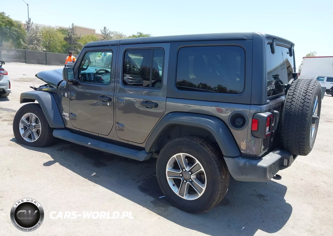 2020 Jeep Wrangler Unlimited Sport 4X4 VIN:1C4HJXDGXLW200403 - 3