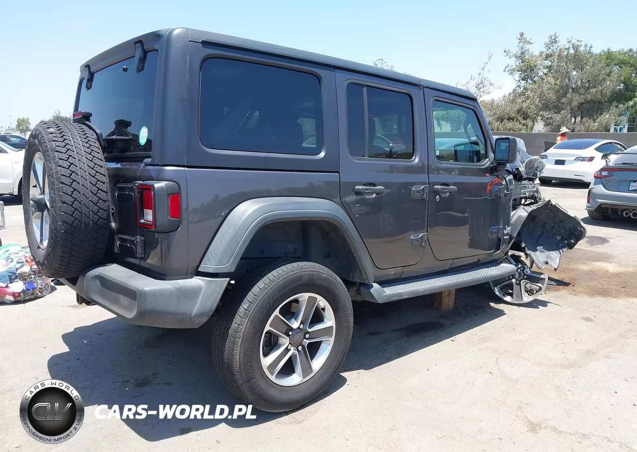 2020 Jeep Wrangler Unlimited Sport 4X4 VIN:1C4HJXDGXLW200403 - 4