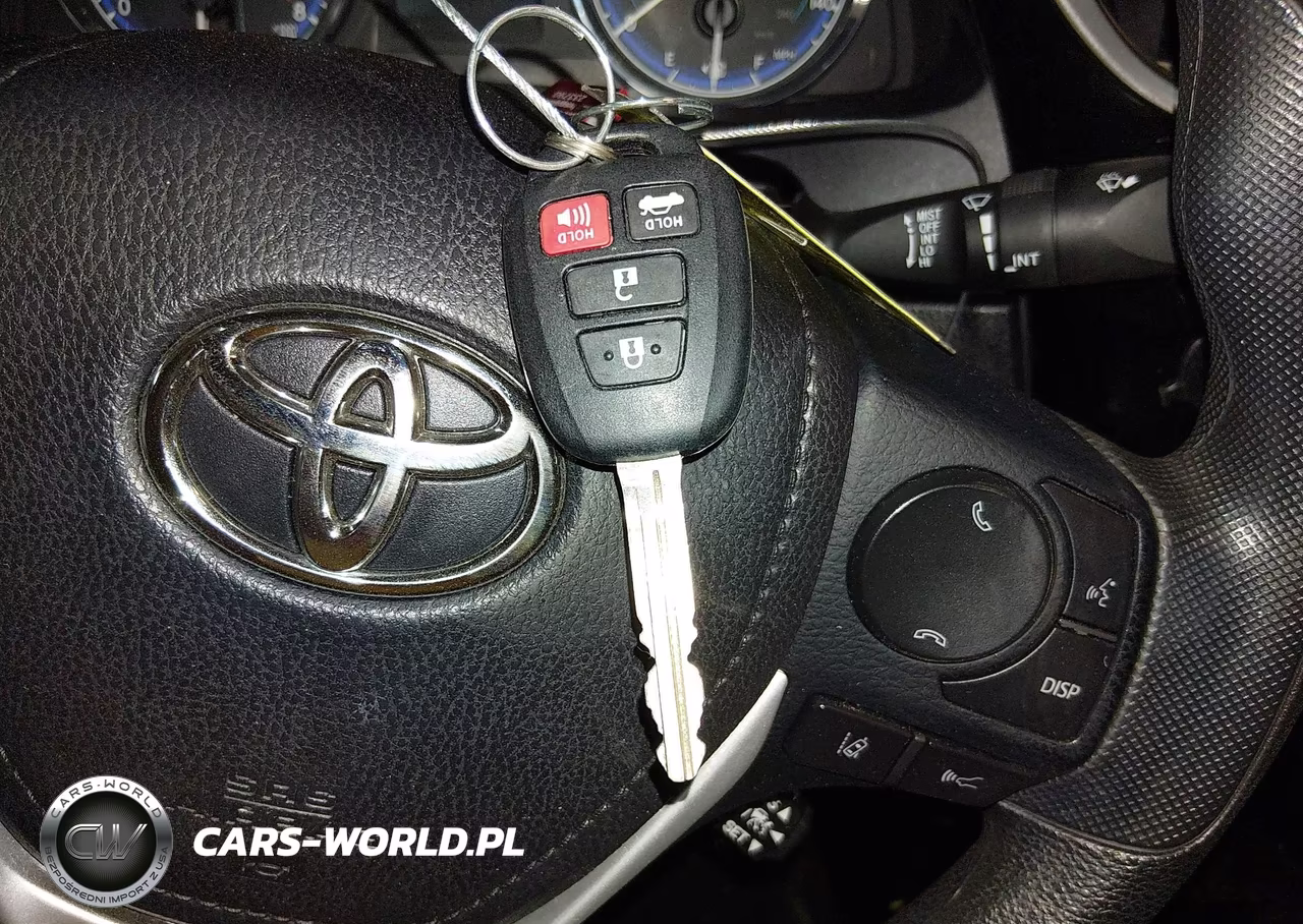 2019 Toyota Corolla Le VIN:5YFBURHE2KP858807 - 11
