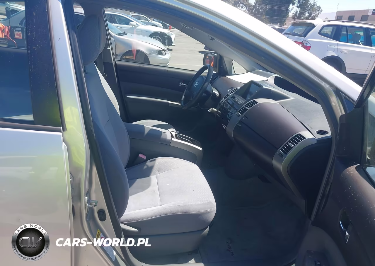2005 Toyota Prius VIN:JTDKB20U857037510 - 5