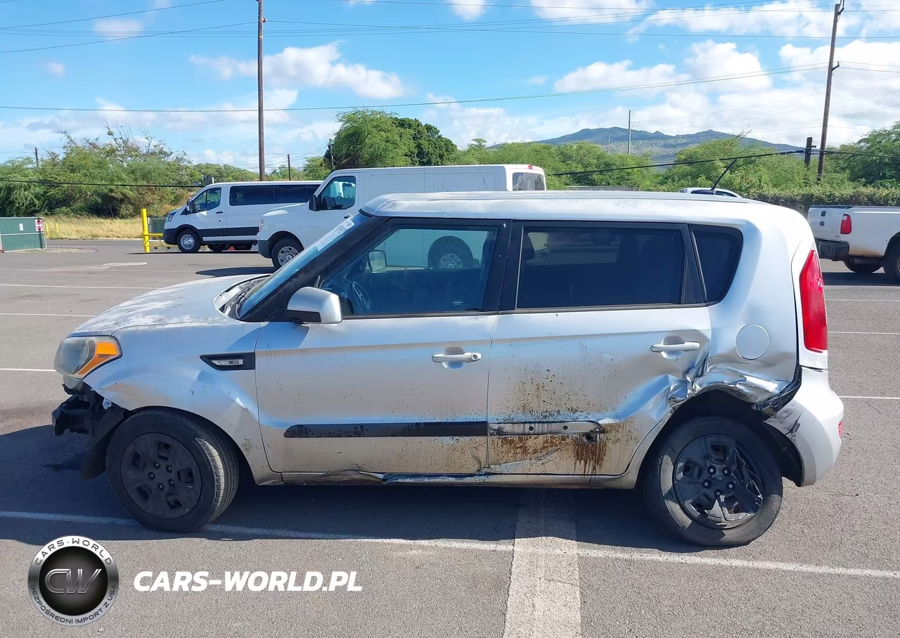 2013 Kia Soul VIN:KNDJT2A51D7510291 - 14