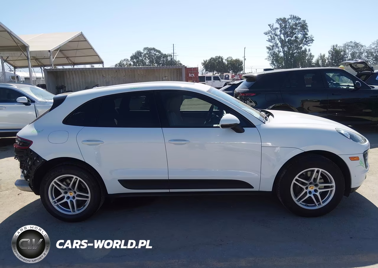 2017 Porsche Macan VIN:WP1AA2A56HLB81749 - 14