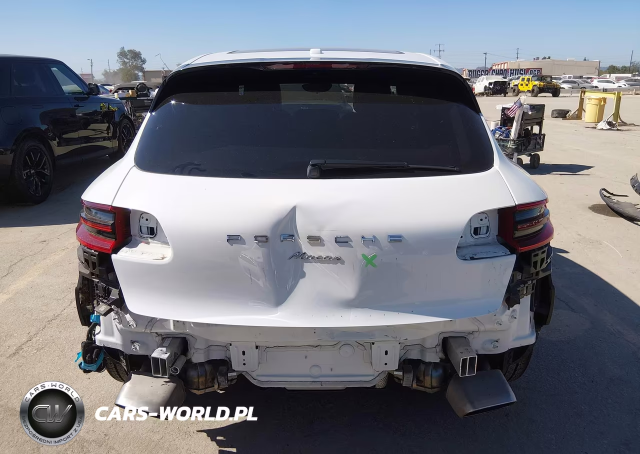 2017 Porsche Macan VIN:WP1AA2A56HLB81749 - 17
