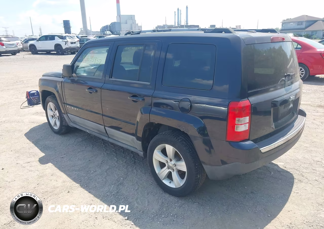 2011 Jeep Patriot Latitude X VIN:1J4NT4GB8BD114426 - 3