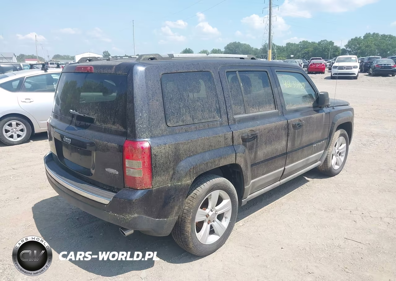 2011 Jeep Patriot Latitude X VIN:1J4NT4GB8BD114426 - 4