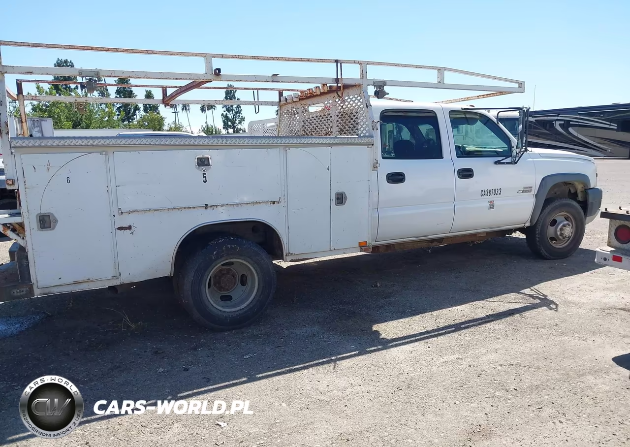 2005 Chevrolet Silverado 3500 VIN:1GBJC33205F944500 - 16