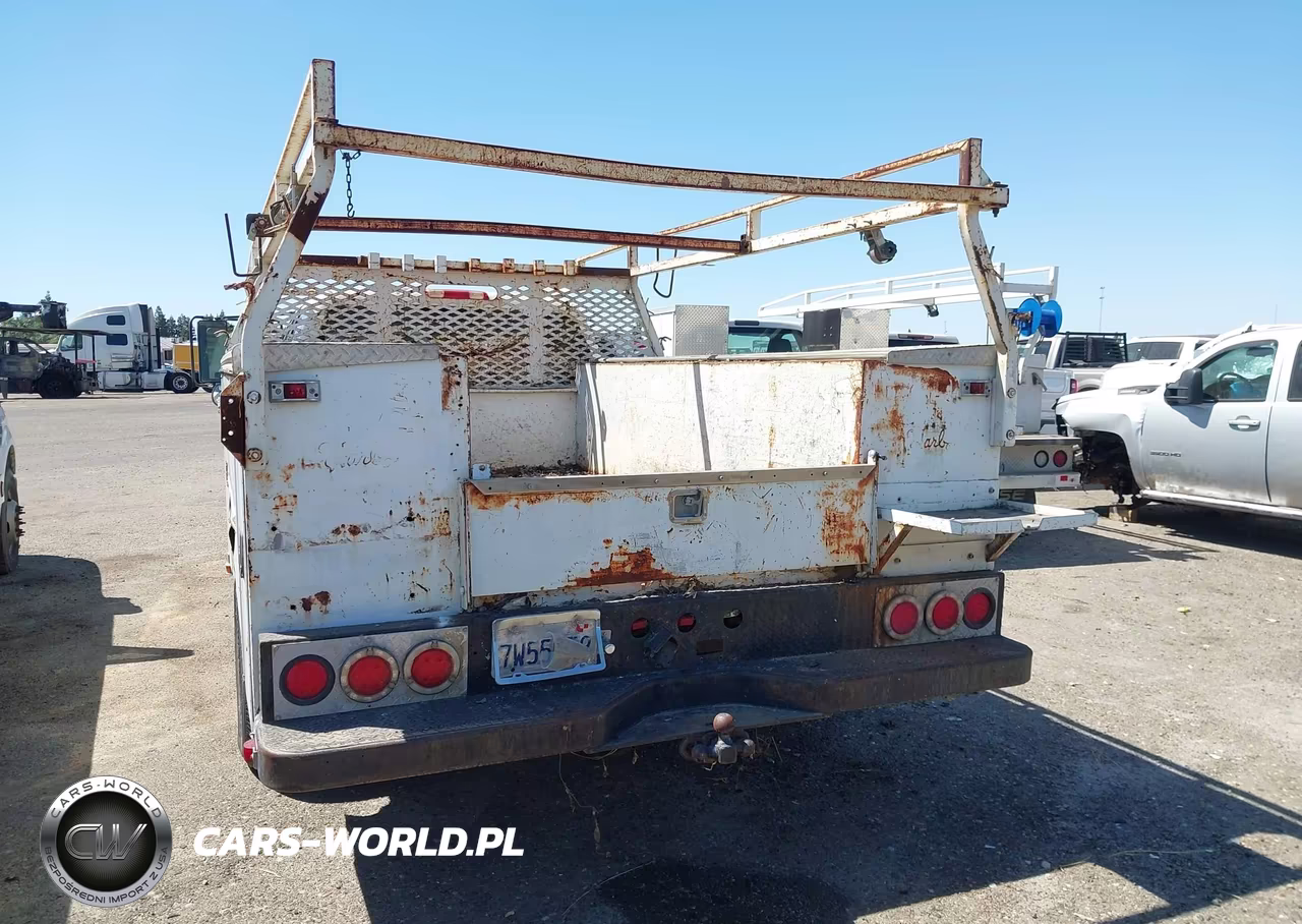2005 Chevrolet Silverado 3500 VIN:1GBJC33205F944500 - 18