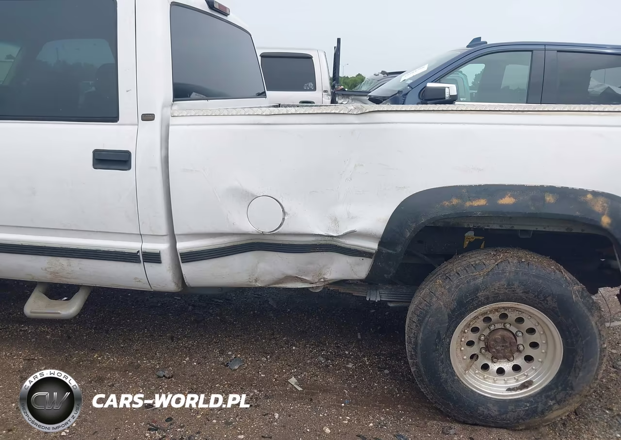 1998 Chevrolet K3500 VIN:1GCHK33J2WF048270 - 6