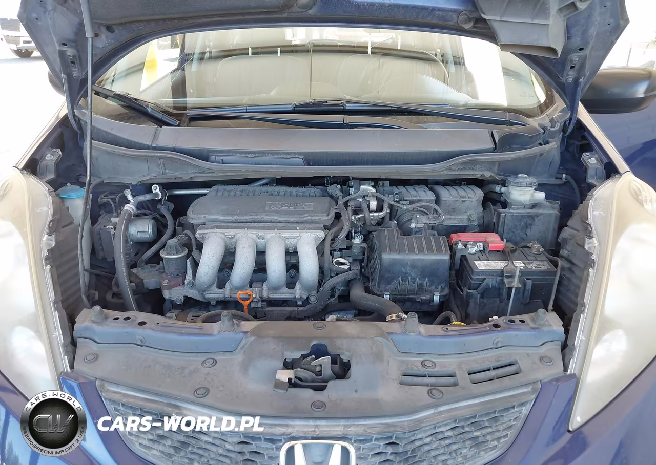2011 Honda Fit VIN:JHMGE8H32BC019498 - 10