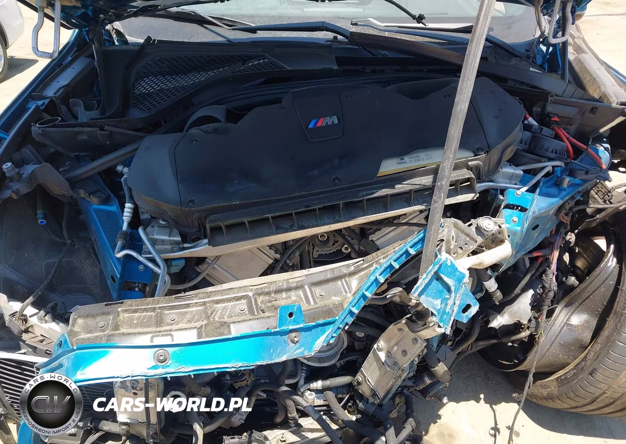 2018 BMW X5 M VIN:5YMKT6C58J0X21315 - 10