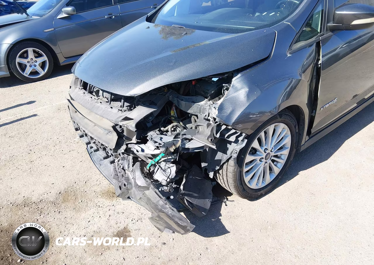 2017 Ford C-Max Hybrid Se VIN:1FADP5AU3HL110925 - 6