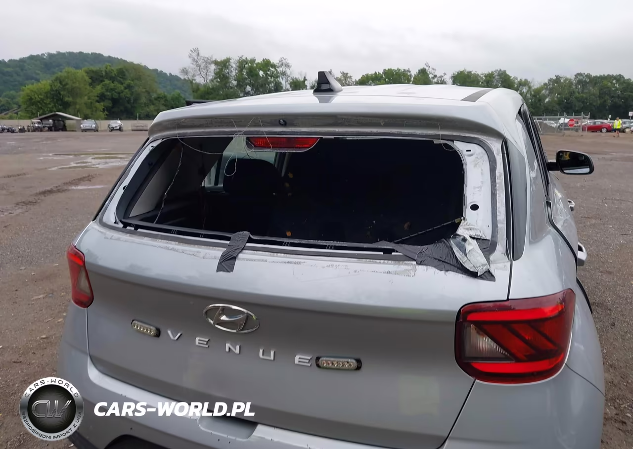 2021 Hyundai Venue Se VIN:KMHRB8A32MU075477 - 17