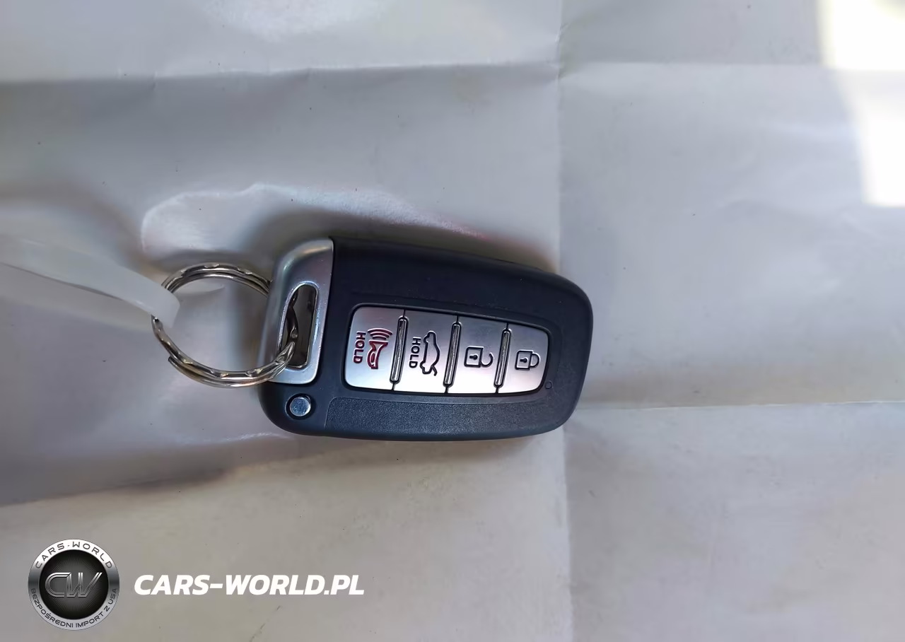 2016 Hyundai Veloster Turbo VIN:KMHTC6AE2GU302681 - 11