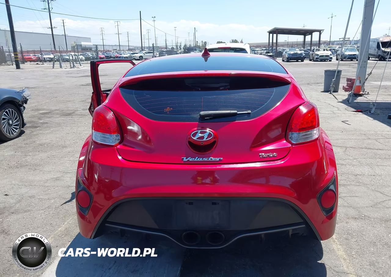 2016 Hyundai Veloster Turbo VIN:KMHTC6AE2GU302681 - 16