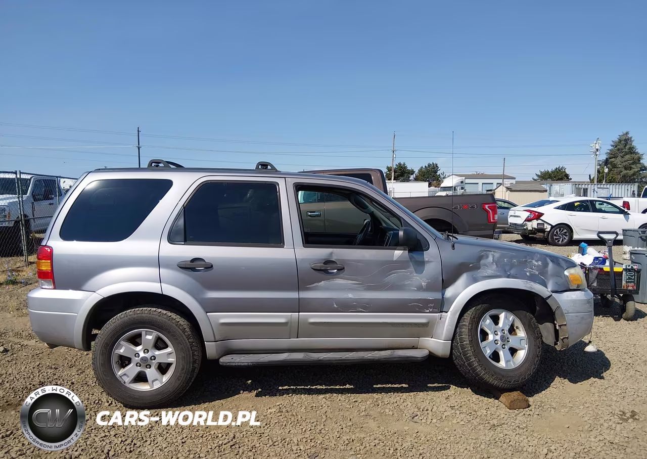 2007 Ford Escape VIN:1FMCU93177KB89542 - 13