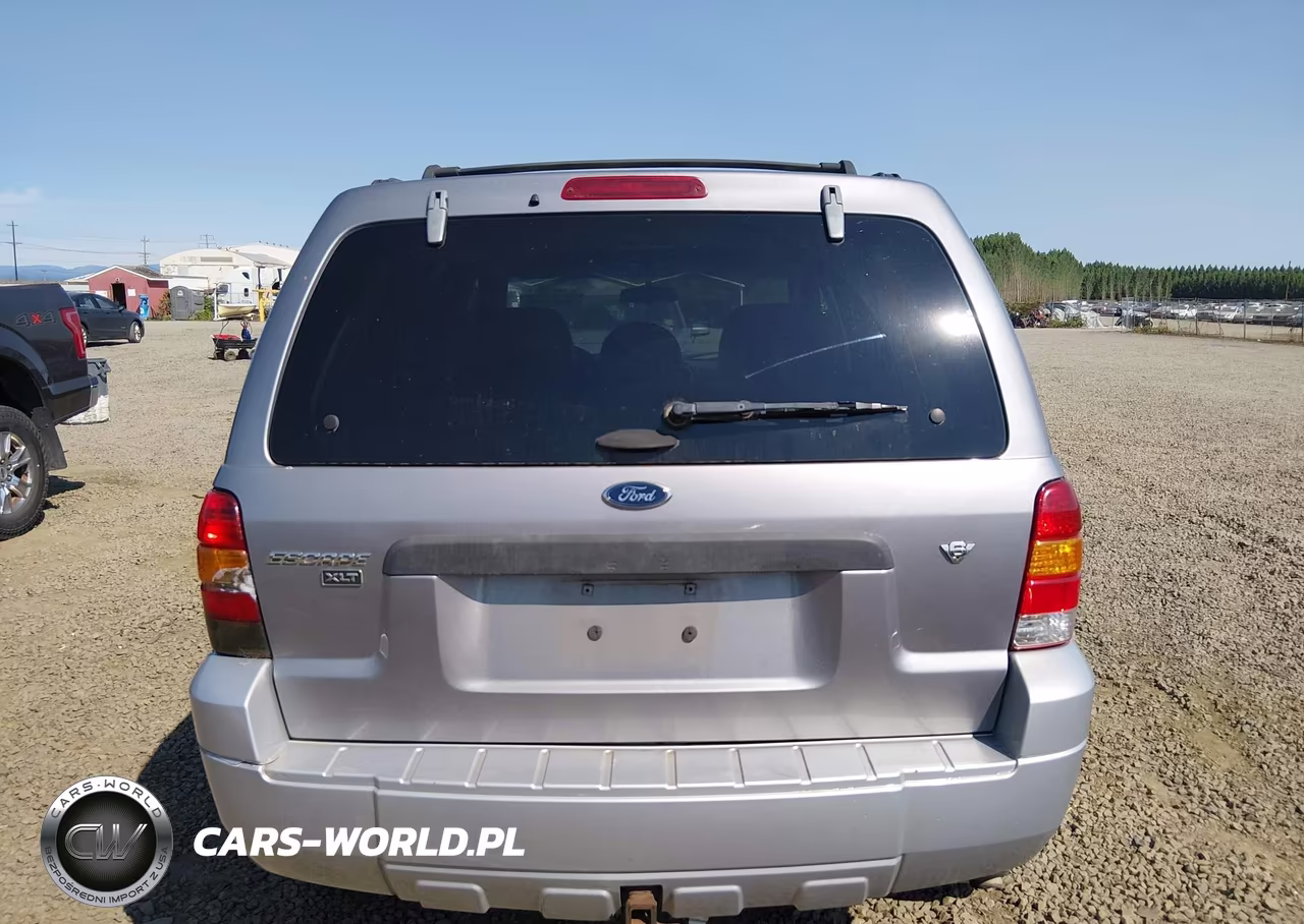 2007 Ford Escape VIN:1FMCU93177KB89542 - 16