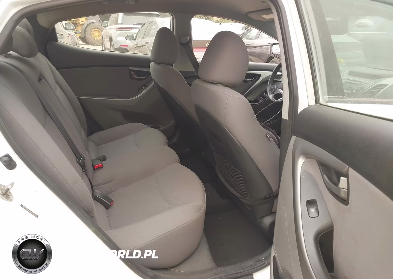 2016 Hyundai Elantra Se VIN:5NPDH4AE5GH772244 - 8