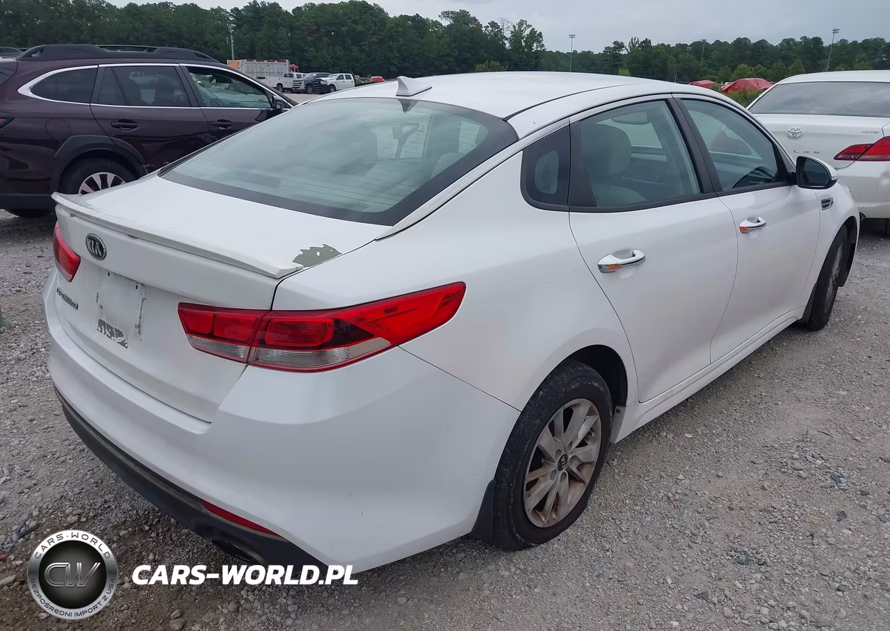 2017 Kia Optima Lx VIN:5XXGT4L33HG166302 - 4