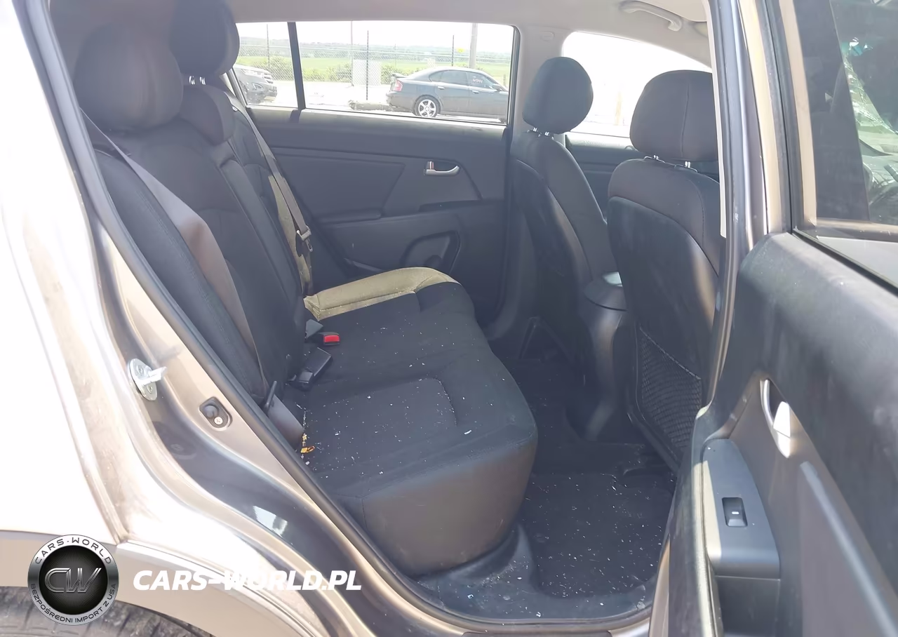 2013 Kia Sportage Lx VIN:KNDPBCA21D7494585 - 8