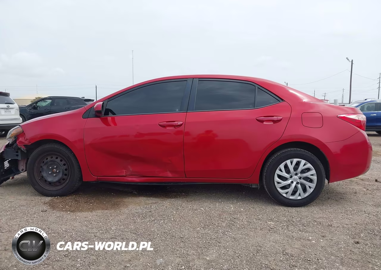 2019 Toyota Corolla Le VIN:5YFBURHE7KP929628 - 14