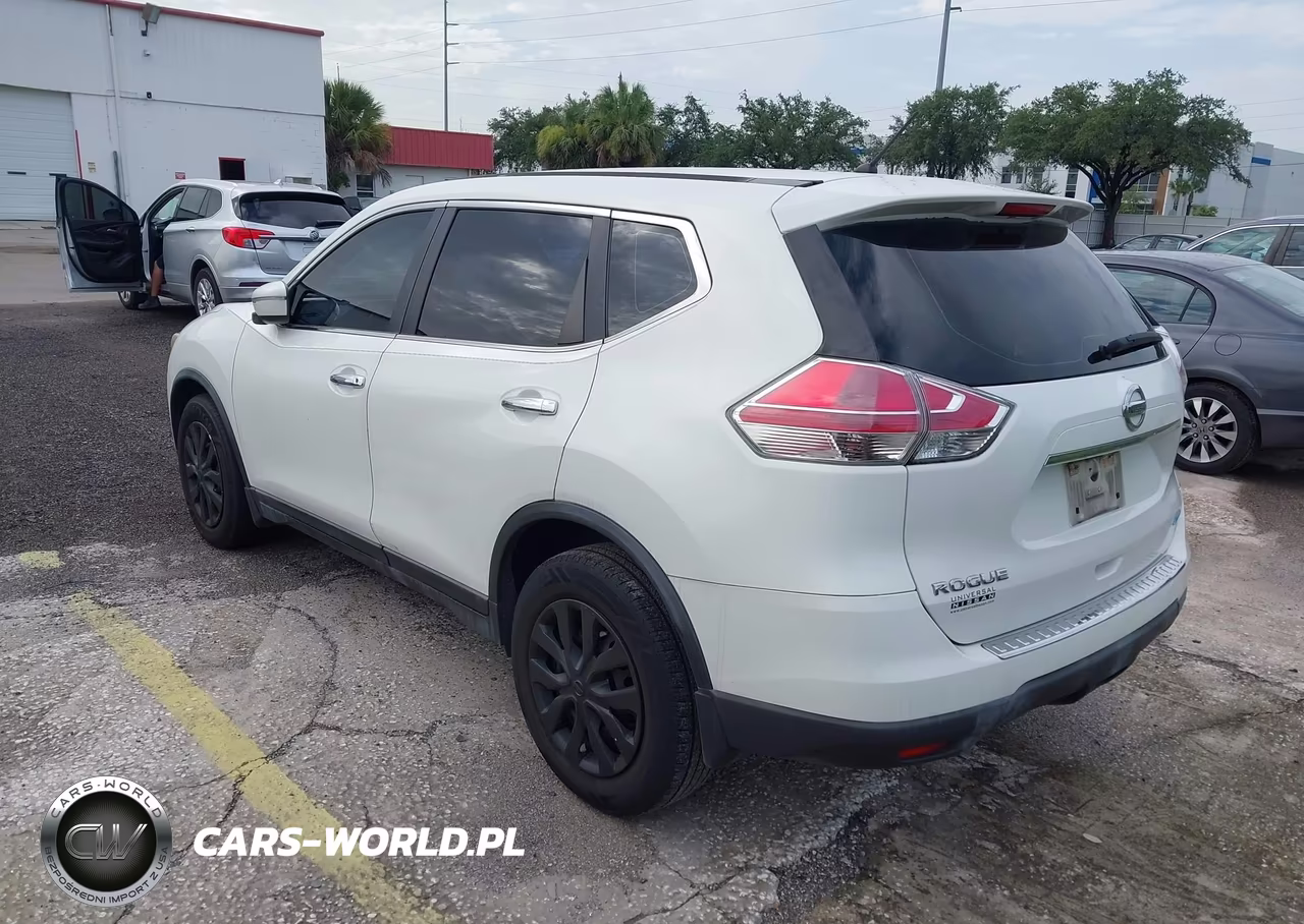 2014 Nissan Rogue S VIN:5N1AT2MT4EC832471 - 3