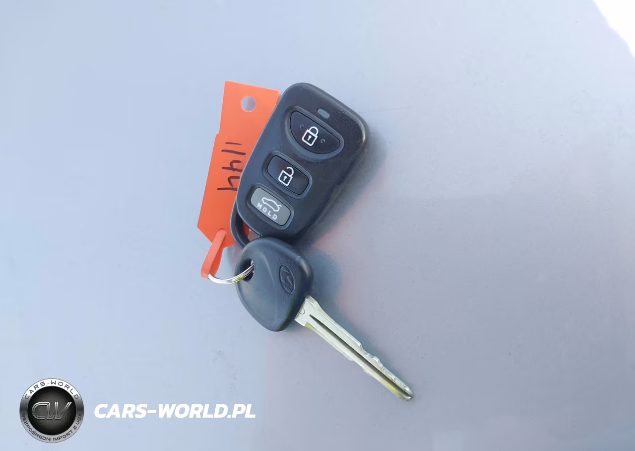 2020 Hyundai Elantra Sel VIN:5NPD84LF0LH570167 - 11