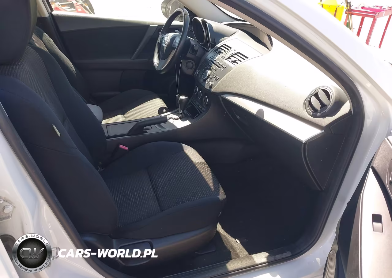 2013 Mazda Mazda3 I Touring VIN:JM1BL1VP5D1778001 - 5