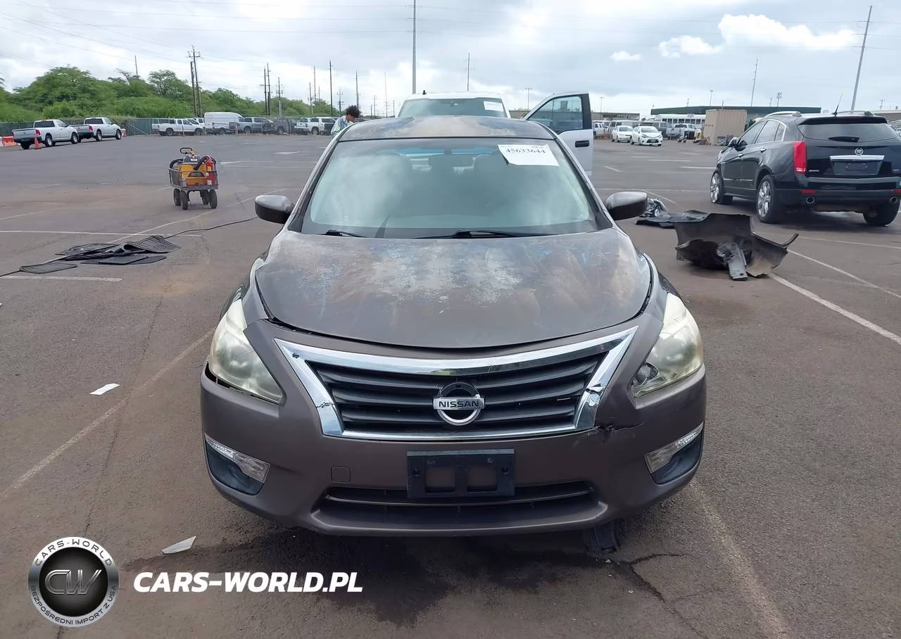 2015 Nissan Altima 2.5 S VIN:1N4AL3AP1FC240325 - 12