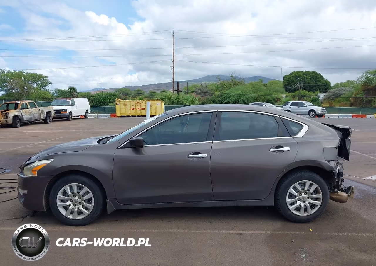 2015 Nissan Altima 2.5 S VIN:1N4AL3AP1FC240325 - 14