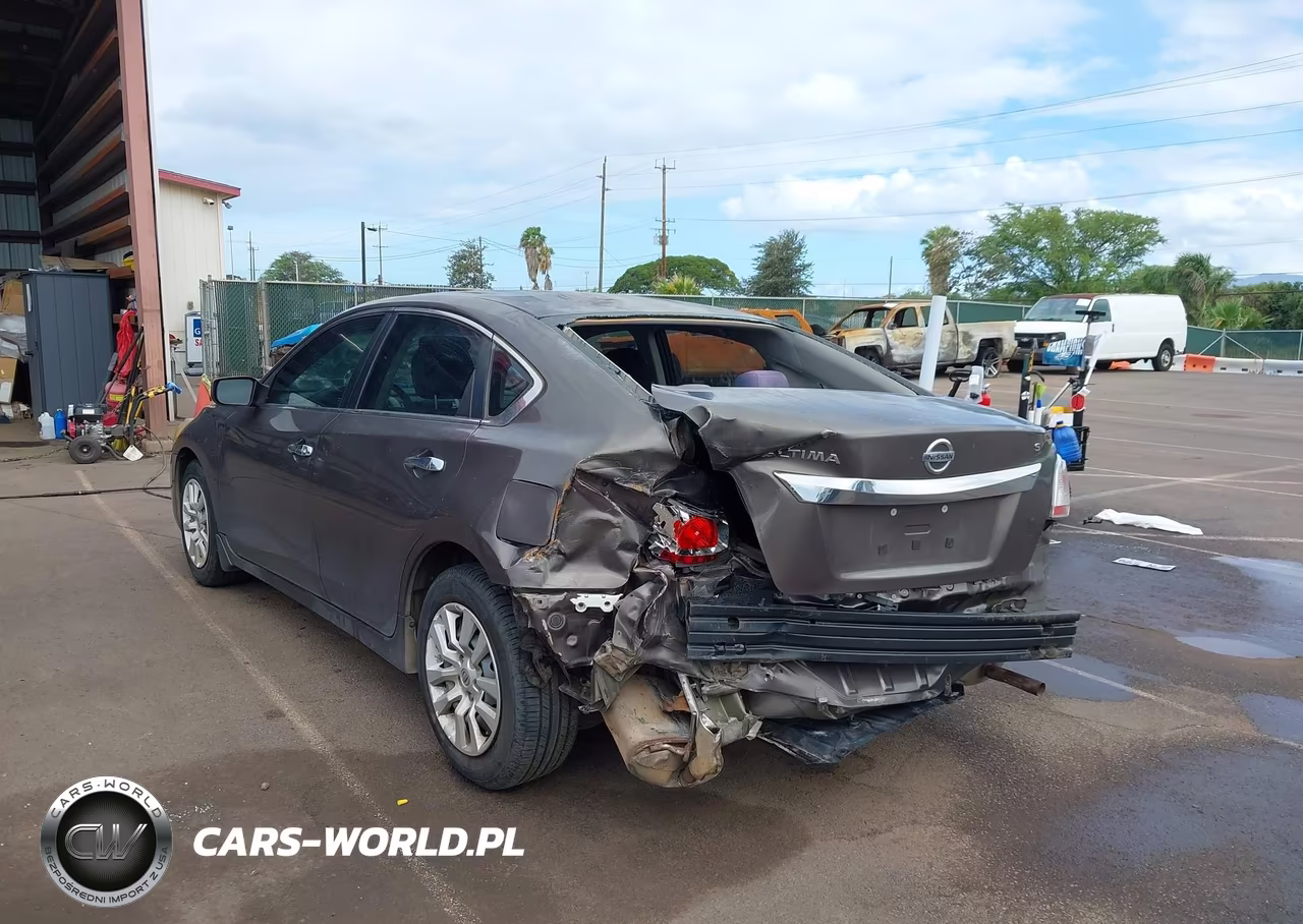 2015 Nissan Altima 2.5 S VIN:1N4AL3AP1FC240325 - 6