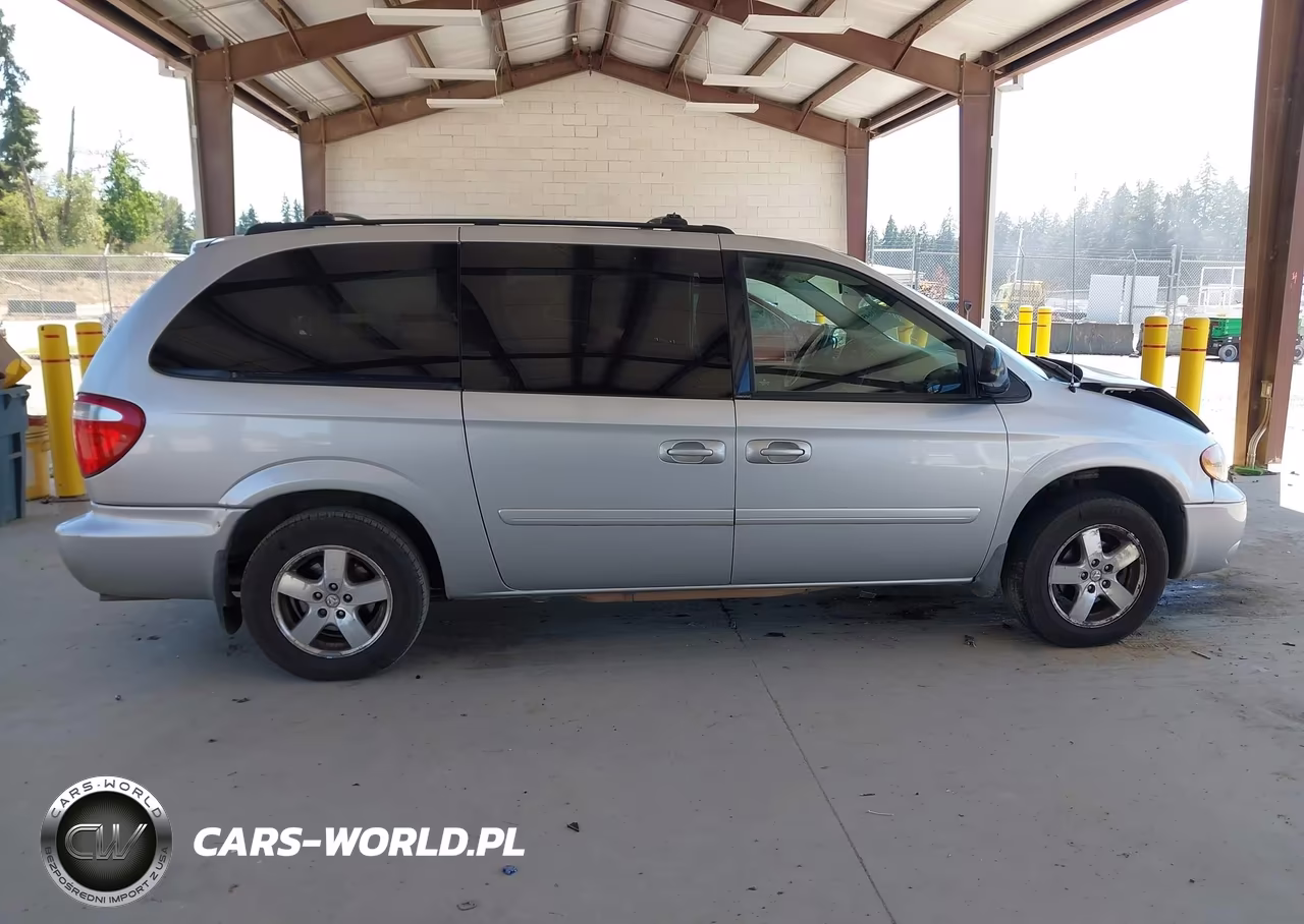 2005 Dodge Caravan Sxt VIN:2D4GP44LX5R573879 - 13