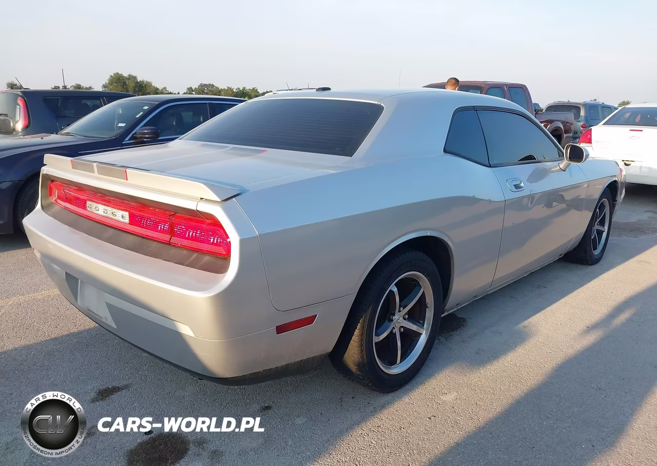 2010 Dodge Challenger Se VIN:2B3CJ4DV2AH220472 - 4