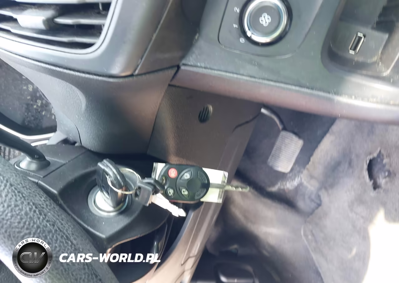 2016 Ford Focus Se VIN:1FADP3K27GL216570 - 11