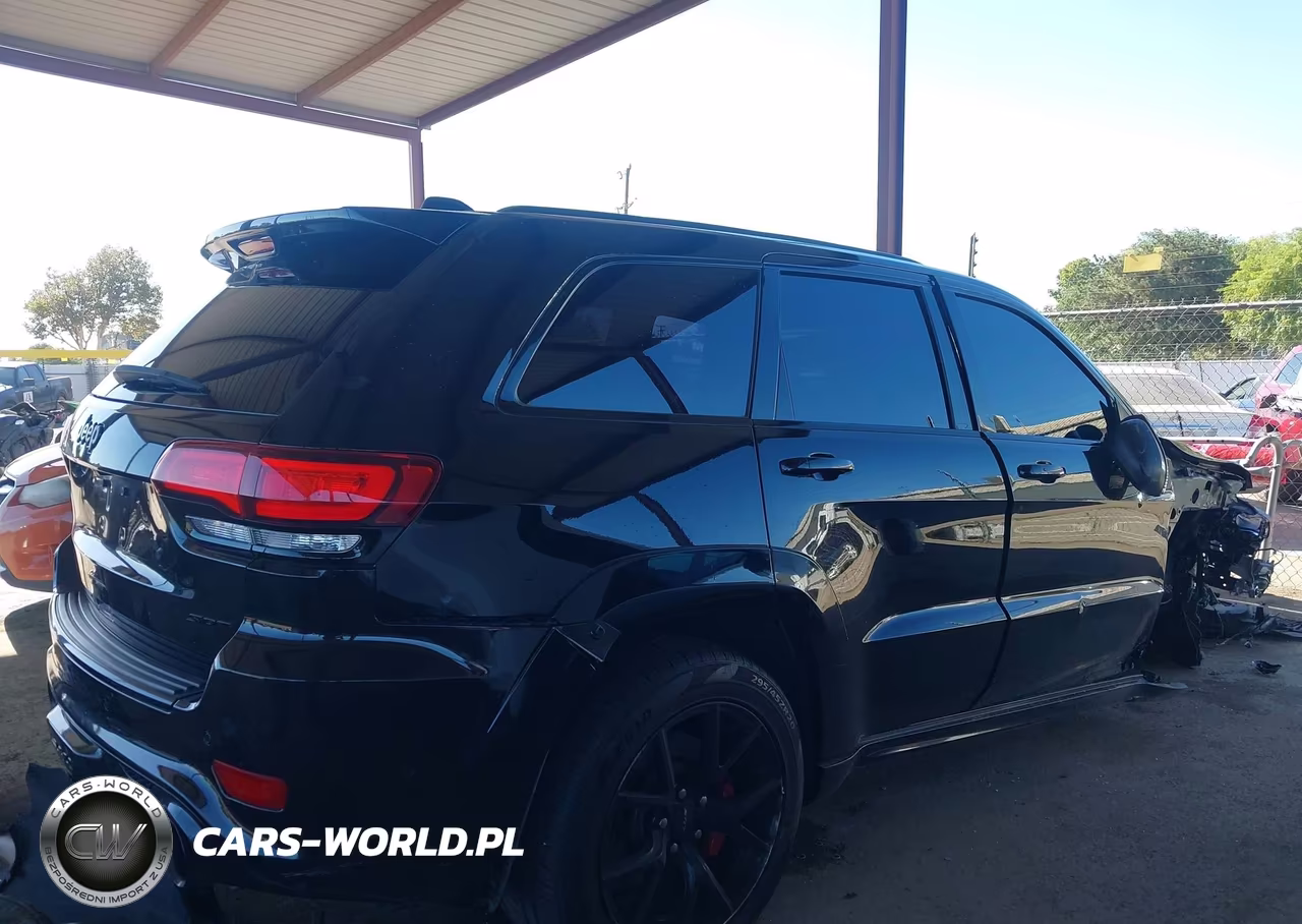 2018 Jeep Grand Cherokee Srt 4X4 VIN:1C4RJFDJ4JC300103 - 13