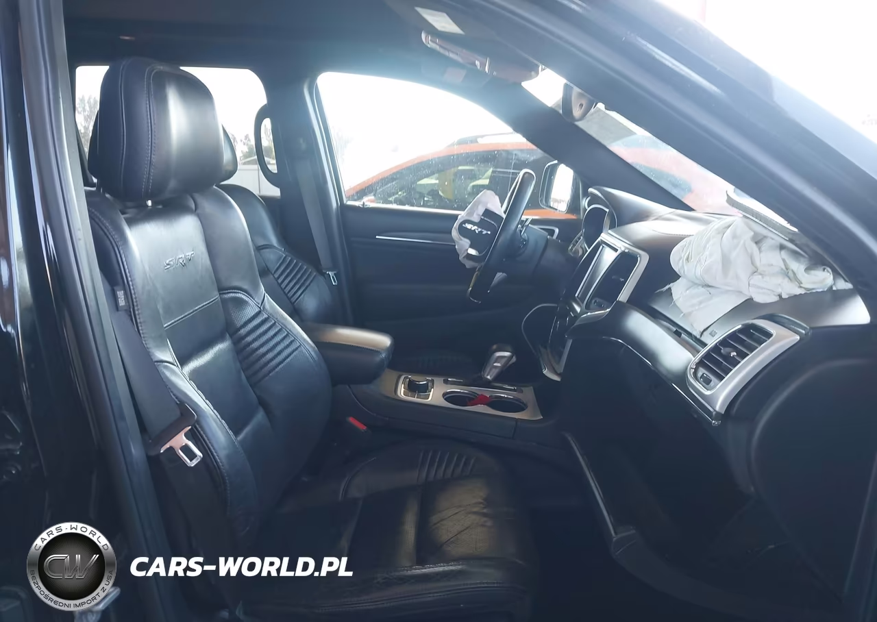 2018 Jeep Grand Cherokee Srt 4X4 VIN:1C4RJFDJ4JC300103 - 5