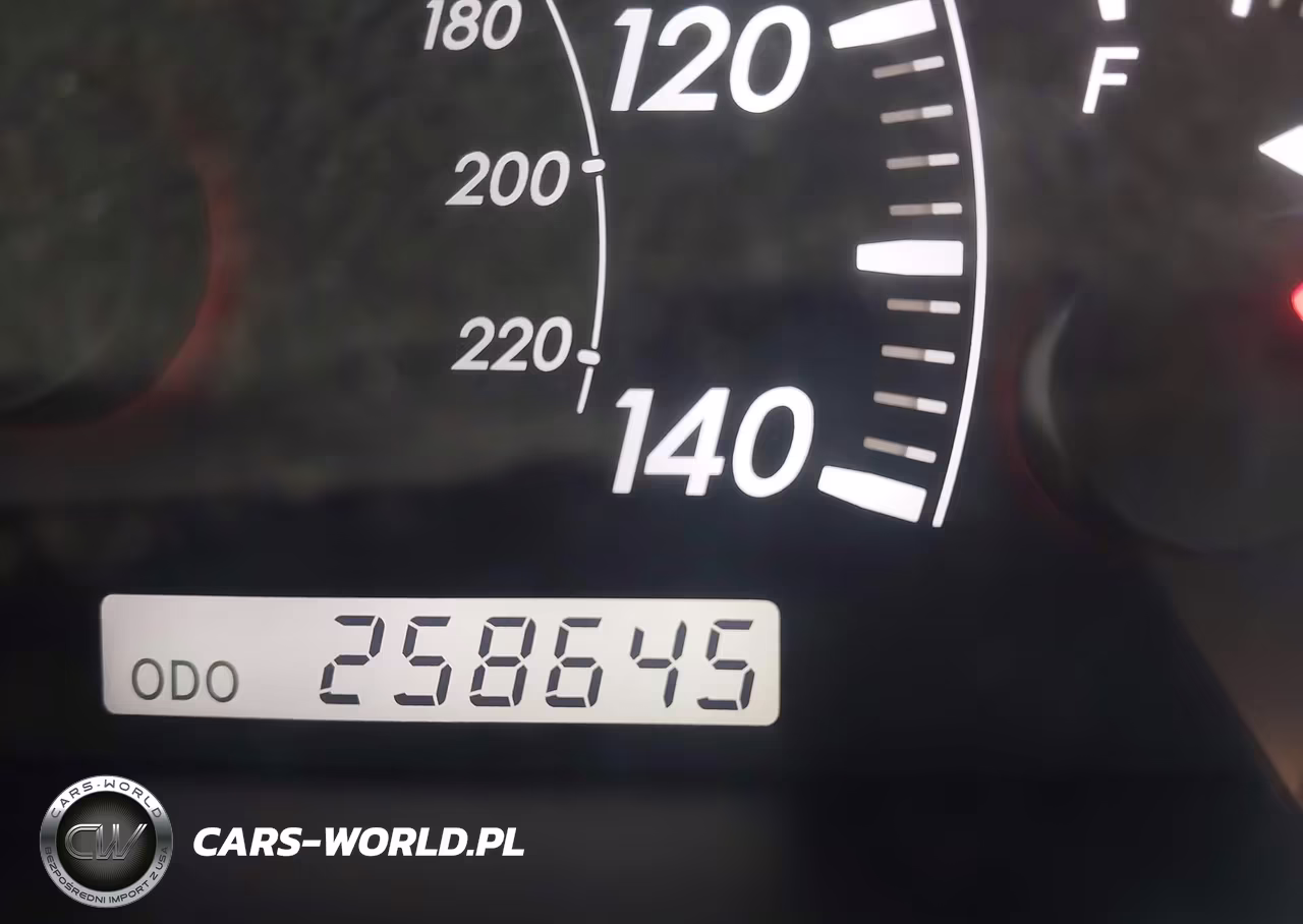 2005 Toyota Camry Le VIN:4T1BE32K35U519615 - 15