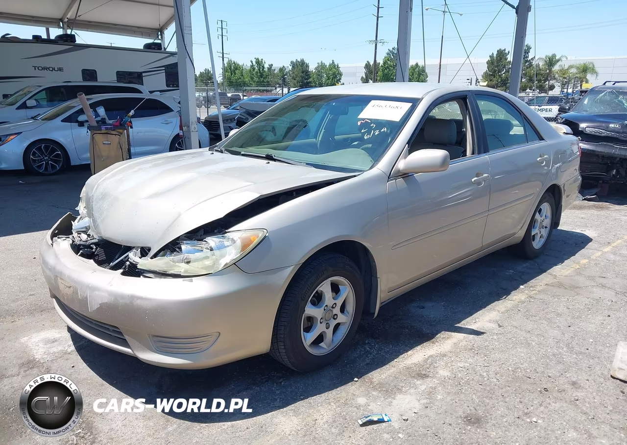 2005 Toyota Camry Le VIN:4T1BE32K35U519615 - 2
