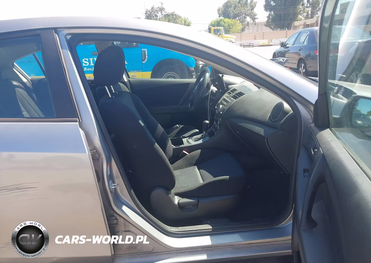 2011 Mazda Mazda3 I Sport VIN:JM1BL1UG7B1467913 - 5